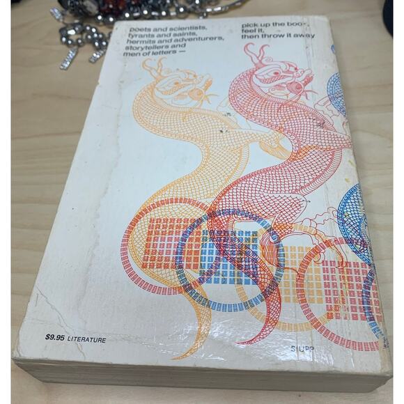 Portable Dragon: The Western Man's Guide to the I Ching - Picture 4 of 4